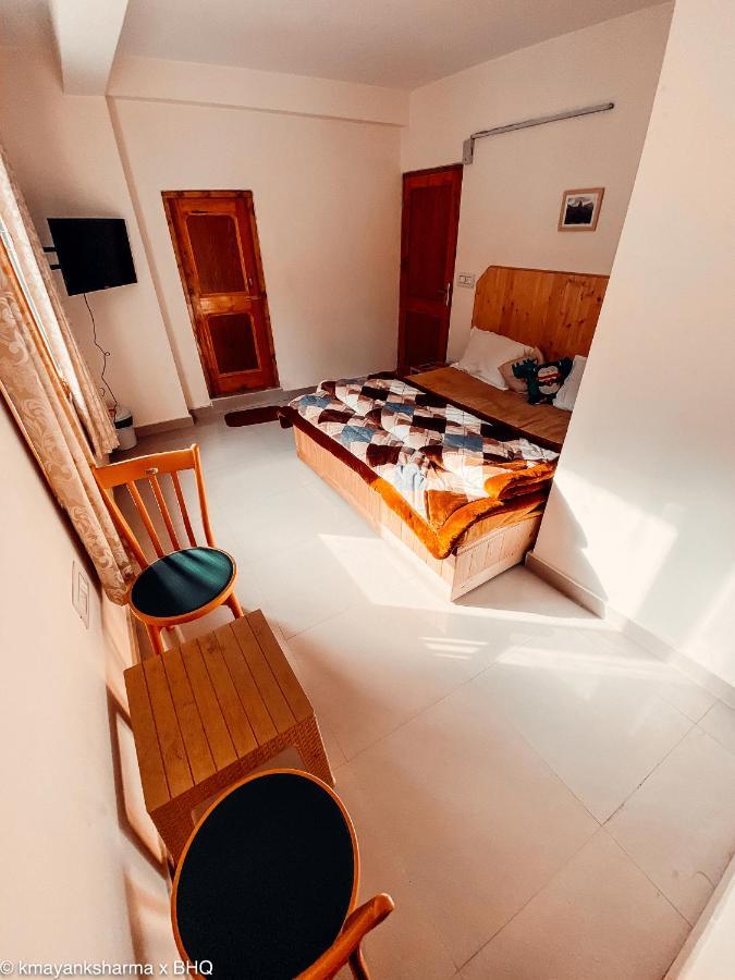 Backpackers Headquarter Manali Hostel ภายนอก รูปภาพ
