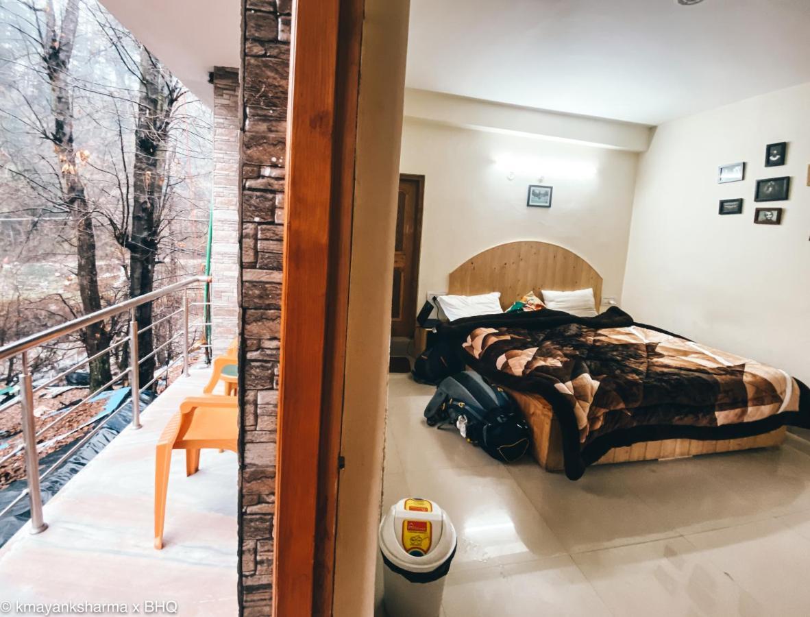Backpackers Headquarter Manali Hostel ภายนอก รูปภาพ