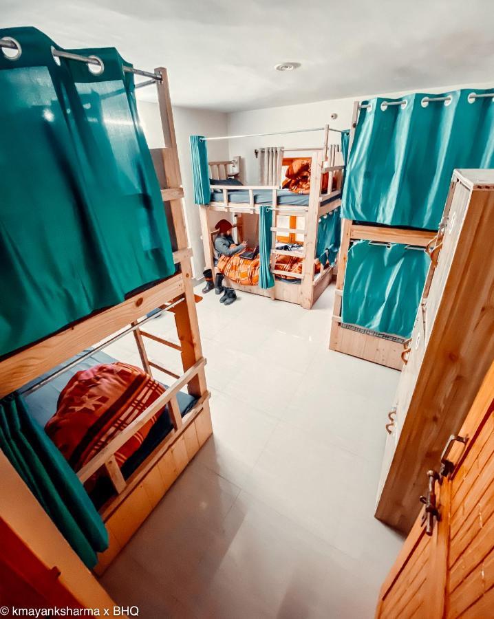 Backpackers Headquarter Manali Hostel ภายนอก รูปภาพ